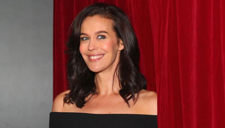 ENTERTAINMENT MEGAN GALE