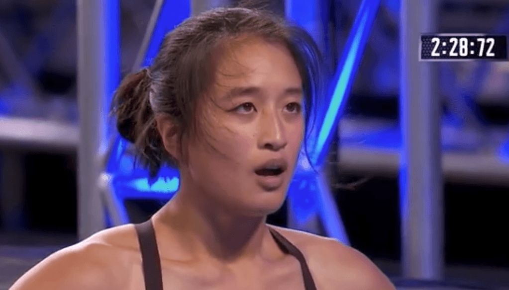 Ninja Warrior female contestant makes history | smooth