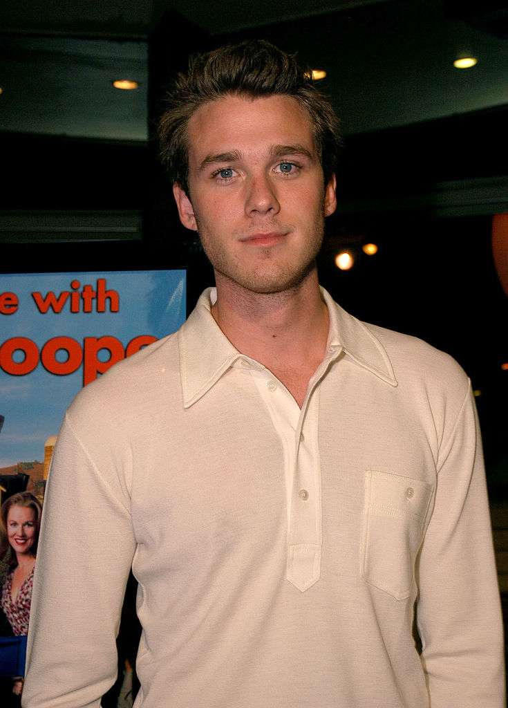 Blake Lively’s brother is super hot, and an actor too Nova 969